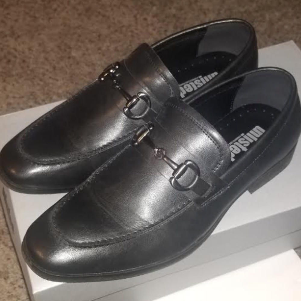 Black Slip-on Dress Shoes
